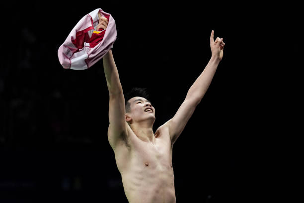 羽毛球网架宽度对比赛的影响:为什么标准尺寸很重要?