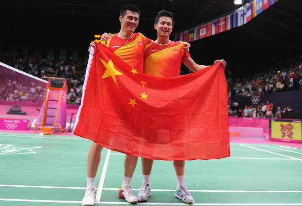 室内羽毛球场大小指南:国际标准与业余规格对比