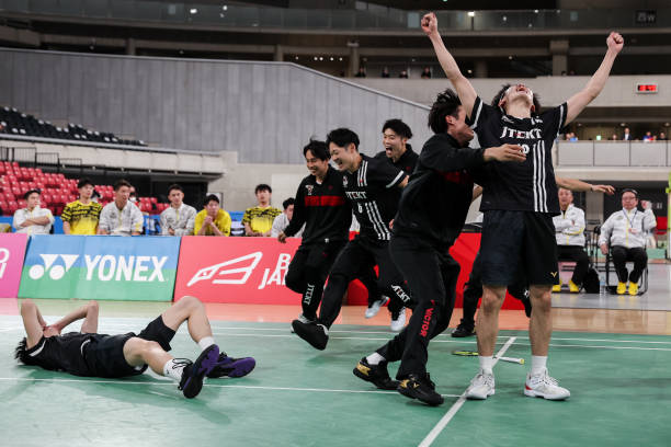 羽毛球场地胶清洁与保养:从细节做起