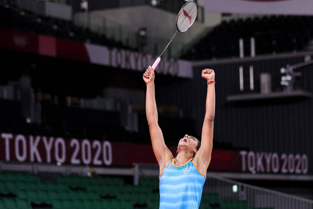 WZ羽毛球拍适合进攻还是防守?实战体验分享