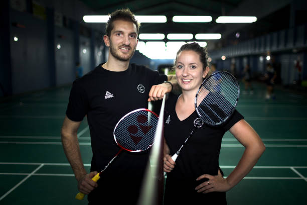 羽毛球比赛中的暂停与换边规则对得分的影响