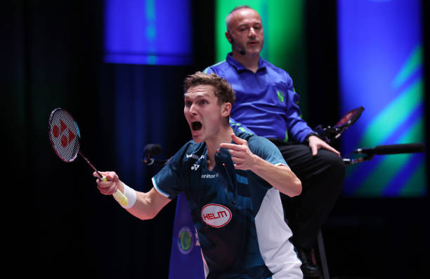 掌握高远球挥拍技巧:提升羽毛球击球力量的5个关键点