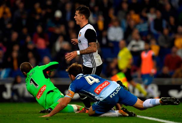 185cm的传奇:C罗身高如何影响他的足球生涯