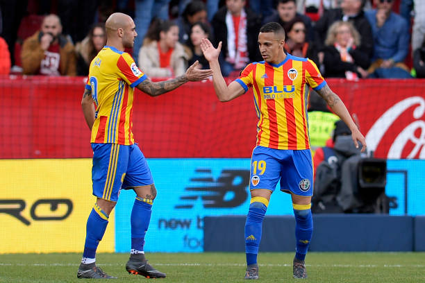 足球迷必看!国内外热门足球直播网址大对比