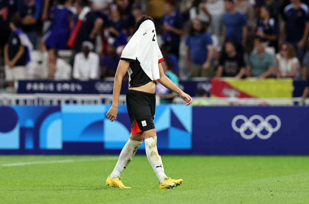 “黑马”的逆袭:哪些非豪门球队在本赛季欧冠奖金榜上异军突起?