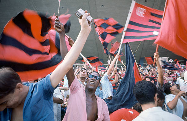 全攻全守战术的演变与历史发展