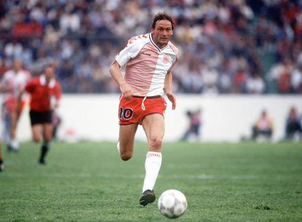 足球训练指南:即使没有天赋,也能练好脚弓推射发力