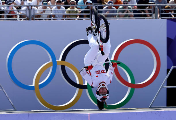 樊振东奥运团体赛高光时刻,每一分都燃爆全场