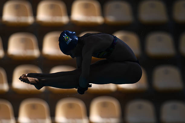 宁泽涛最新动态视频盘点:从赛场到商界的华丽转身