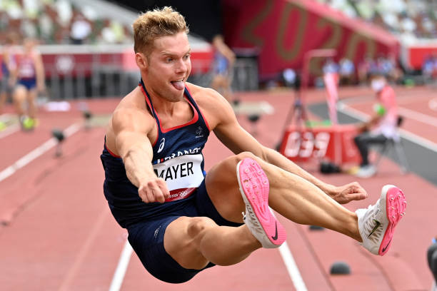 粉丝热议:陈芋汐的家庭成员构成引发猜测