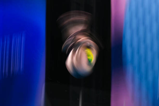 陈若琳与家人甜蜜合影,笑容灿烂