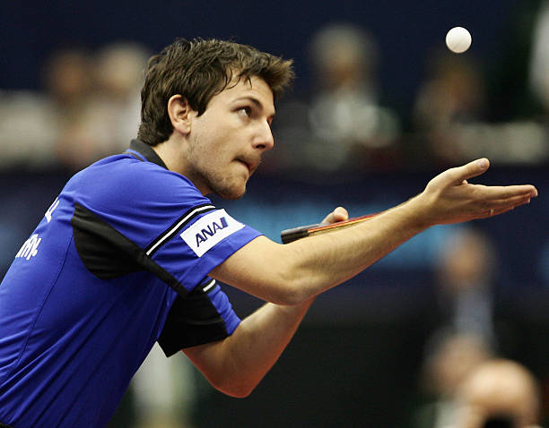 乒乓球爱好者必知:标准球体大小与选购指南