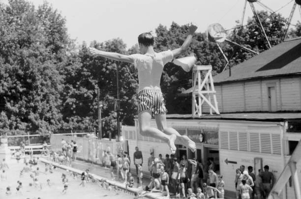 中国蝶泳健儿闪耀国际赛场,勇夺冠军头衔