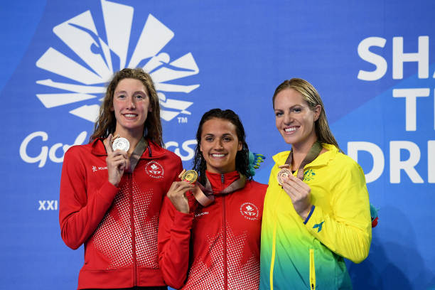 夹浮板划水:自由泳初学者与进阶者的必备训练