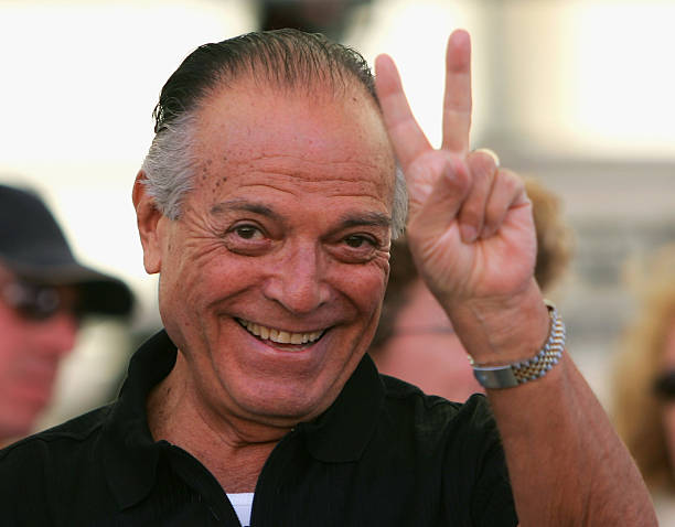 手机端观看CCTV5排球直播的三种方式